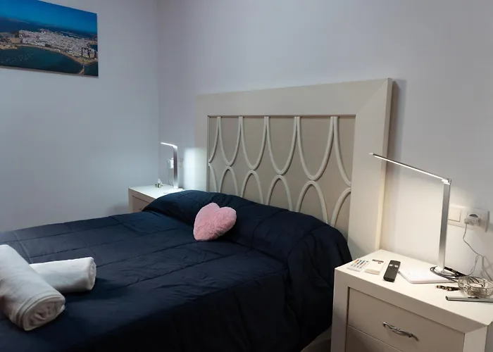 Apartalux Playa La Caleta Kadyks