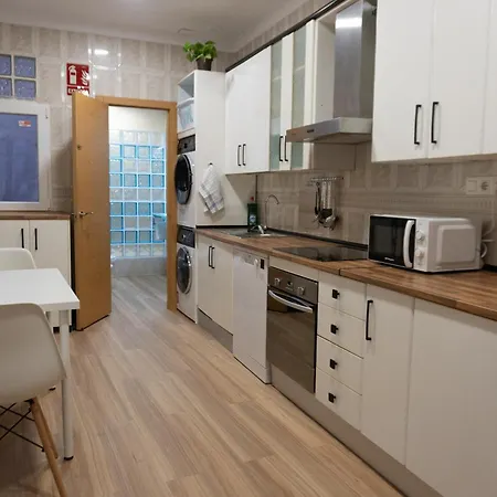 Апартаменты Apartalux Playa La Caleta Кадис